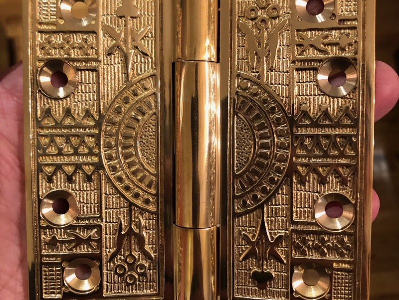 Solid brass Eastlake-pattern hinge, a faithful reproduction of what could have been found in the Tubman house before the 1980s renovations.